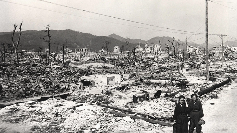 Hiroshima nach der Atmombombe, 27. November 1945.