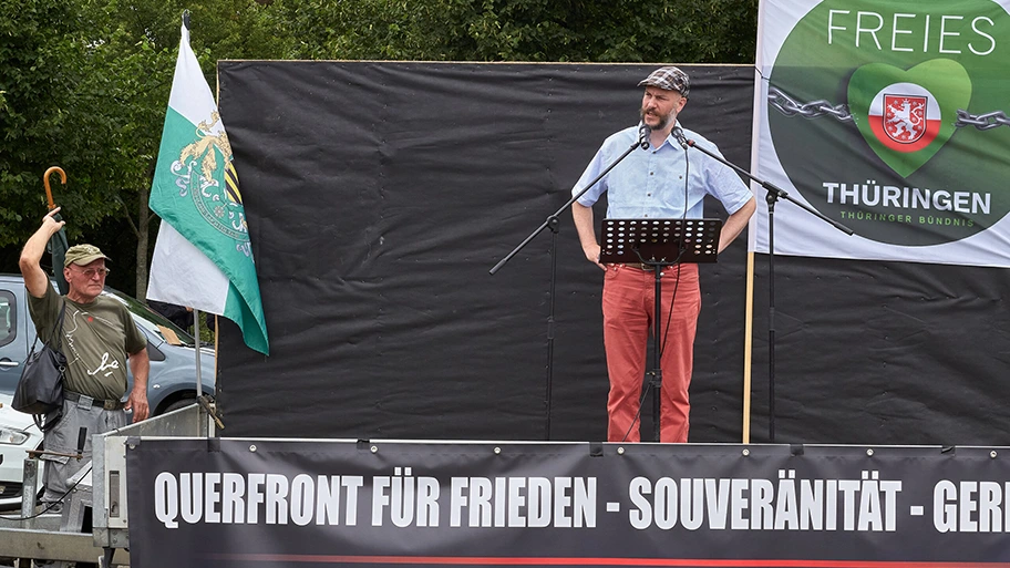 Compact-Sommerfest-Ersatzveranstaltung »WIR für Frieden und Freiheit« am 27. Juli 2024 in Gera: Martin Kohlmann, Führer der Regionalpartei »Freie Sachsen«.