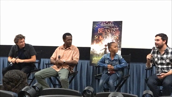 Filmregisseur Benh Zeitlin mit Quvenzhané Wallis und Dwight Henry bei der Präsentation des Filmes "Beasts of the Southern Wild" im Juni 2012.