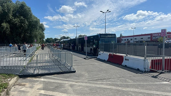 Bustransport während den olympischen Sommerspielen in Paris am 28. Juli 2024.