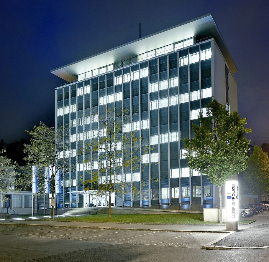 Hauptgebäude der Luzerner Polizei am Standort Kasimir-Pfyffer-Strasse 26 in der Stadt Luzern.
