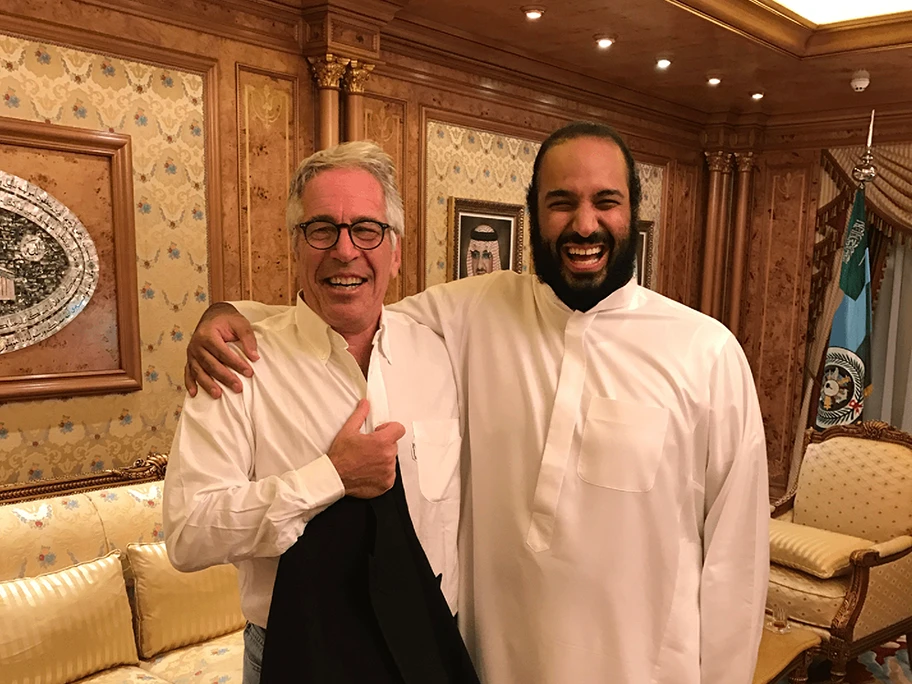 Jeffrey Epstein mit dem saudischen Kronprinzen Mohammed bin Salman in Riad zwischen 2016 und 2017.