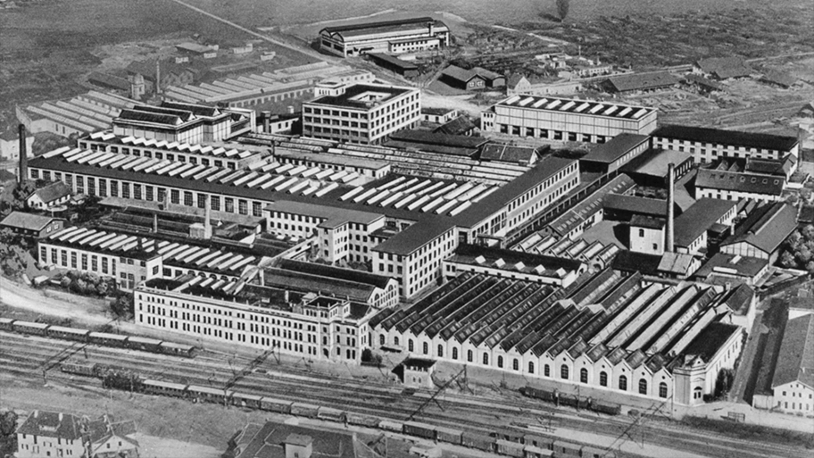 Die Maschinenfabrik Oerlikon (MFO) in Zürich, 1930.