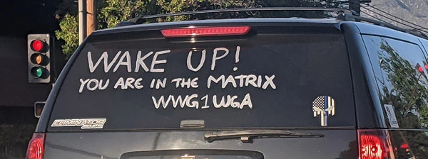 QAnon-SUV in Burbank, Kalifornien, März 2021.