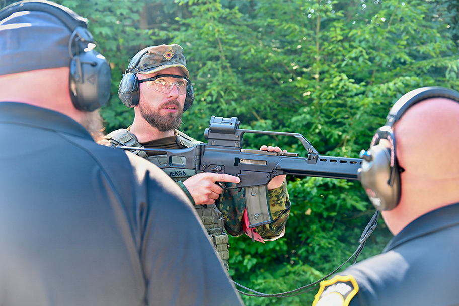 Bundeswehrsoldat bei einer Schiessübung in Dornstadt, 25. Juni 2026.