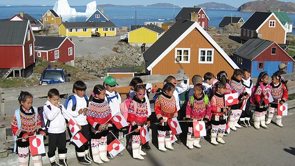 Erster Schultag für die neuen Schüler der ersten Klasse an der Prinsesse-Margrethe-Schule in Upernavik, Grönland.